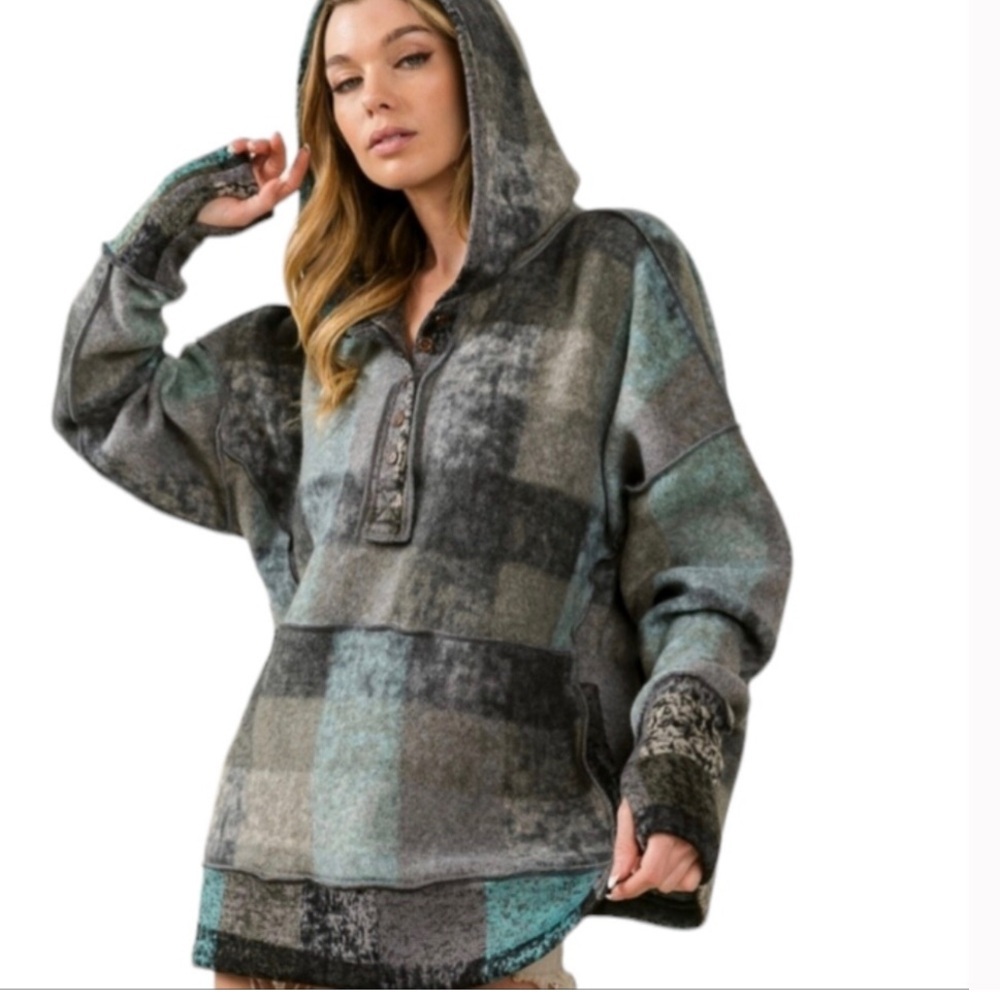 NWT MULTI Color Raw Edge Brushed Plaid Hoodie Women’s L